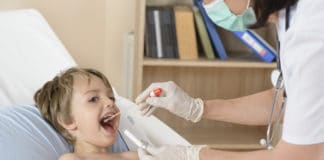 La laringitis en niños es muy común.