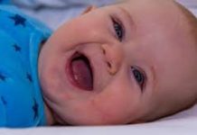 curiosidades funcionales Bebé sonriendo